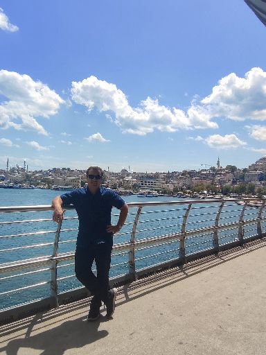 Hüseyin K.