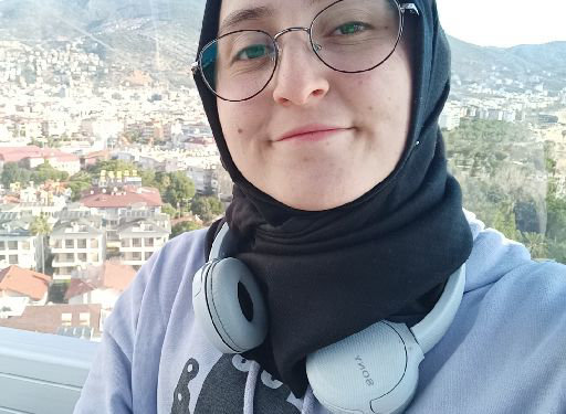 Ayşe Zehra A.